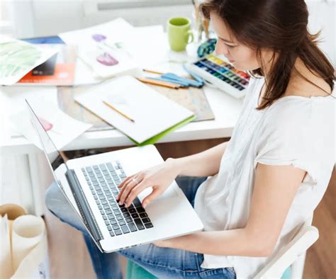 Even in the online dating world, first impressions are everything. Artist Bios 101: Here's How To Write An Amazing Artist ...