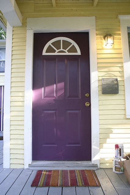 What Goes With Dark Purple Shoes - What Colour Accessories To Wear With A Purple Dress