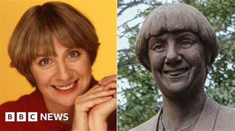 Victoria Wood Statue Backed By Hometown Council Bbc News