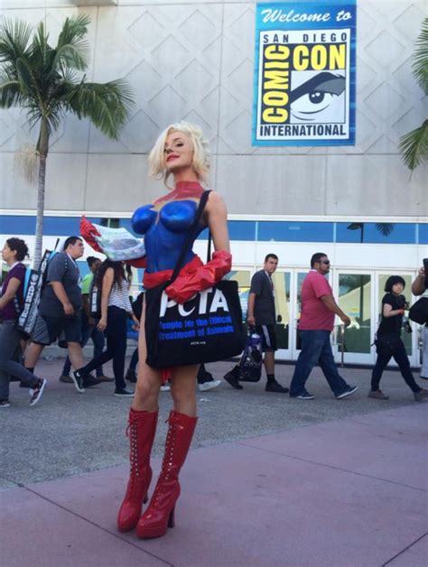 Courtney Stodden Wears Nothing But Body Paint At Comic Con Mandatory