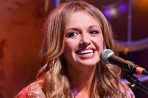 Carly Pearce Every Little Thing Was A Quick Write Made Her Cry