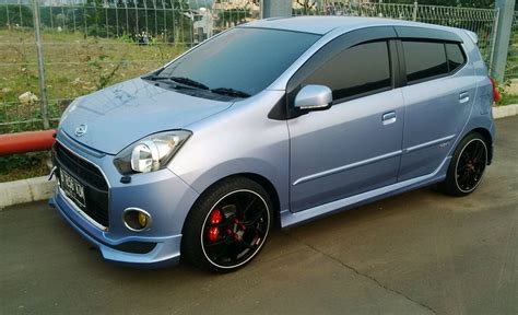 Review daihatsu ayla modif minor 1.2r mt 2017. Contoh Gambar Modifikasi Elegant Mobil Daihatsu Ayla ...