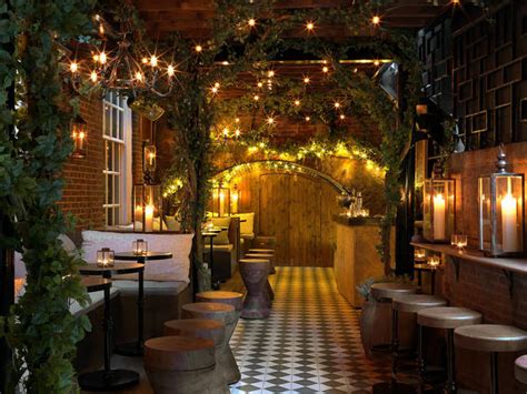 Couple a good read with a good view by visiting the w hotel in central london. 19 Best Bars For A Hot Date In London