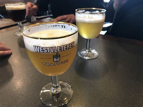 Westvleteren blond, westvleteren 8 (a how to buy westvleteren beer with a car rental. Bier gaan kopen in Westvleteren - Eindelijk! - Alles voor ...