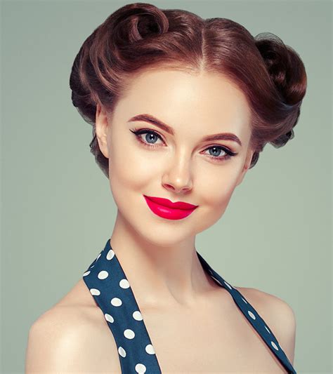 32 Fashionable Pin Up Hairstyles