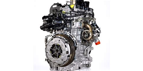 Throughout its production life, it had a bore (cylinder width) of 3.66 inches and a stroke (distance the piston travels inside the cylinder) of 4.01 inches, except in 2003, when it was 4.02 inches. PHOTOS: Volvo Drive-E Inline-3 Cylinder Engine