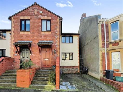 3 Bed Property To Rent In Ashfield Terrace Ashfield Road Bedminster