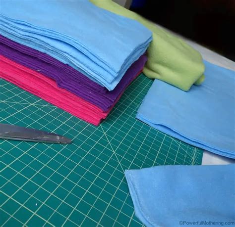 Patchwork No Sew Fleece Blanket Tutorial