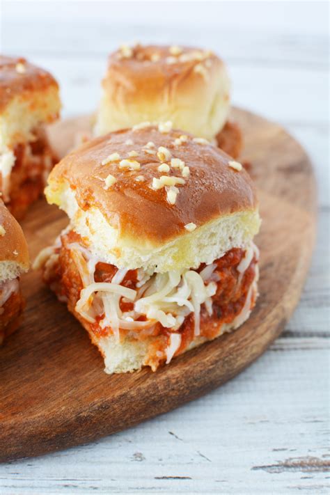 Hawaiian Roll Meatball Sliders Recipe In Under 30 Minutes