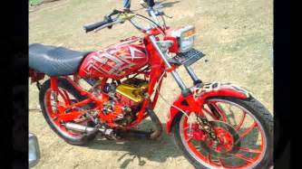 Selain karena memiliki kesan motor jadul, melakukan modifikasi motor yamaha rx king ini terbilang sangat mudah dan tidak terlalu membutuhkan banyak uang. Gambar Grafiti Motor Rx King | Toxoriodelivery