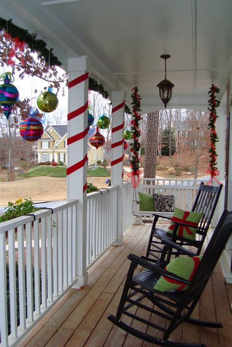 2030 Christmas Decorating Ideas Front Porch