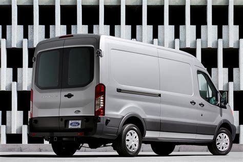 What's The Difference Between A Transit Connect And A Transit Connect Xlt? 2