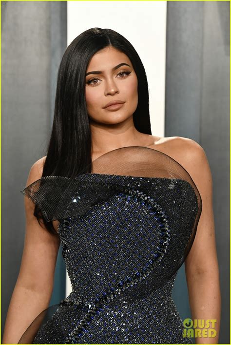 Kylie Jenner Confirms That Shes Launching A Swimwear Line Photo 4605905 Kylie Jenner Photos