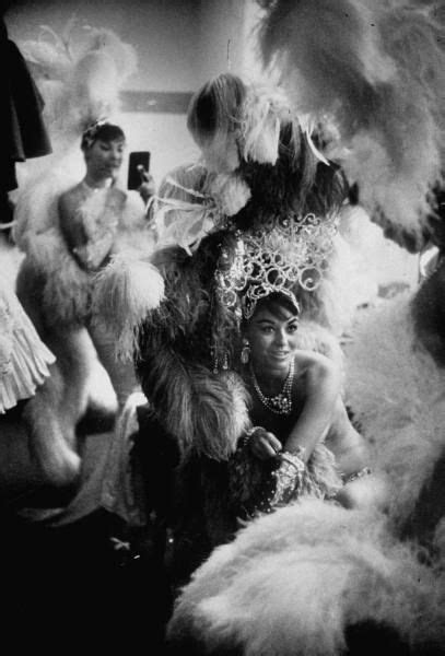 showgirls sitting in the dressing room of the stardust hotel photograph by ralph crane las