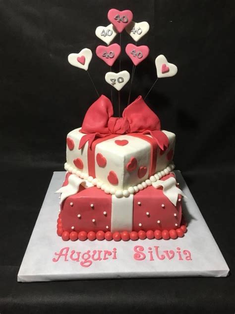 Elegant 40th birthday cake for a lady. I 40 anni di Silvia (con immagini) | Torte, Dolci, Cakes