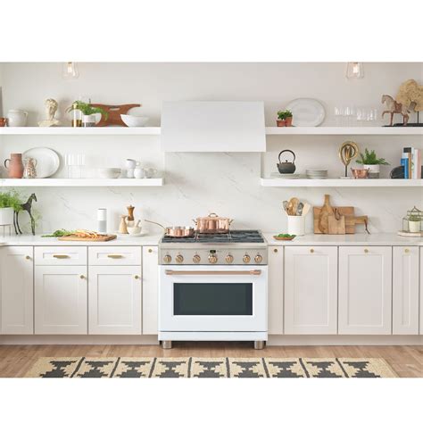 How to Design a Welcoming Kitchen | Aztec Appliance | San Diego, CA