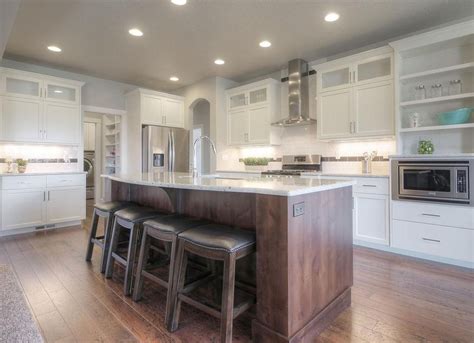 However, in most people, pain begins around the navel and then moves. love the microwave location! | Kitchen, Home decor, Home