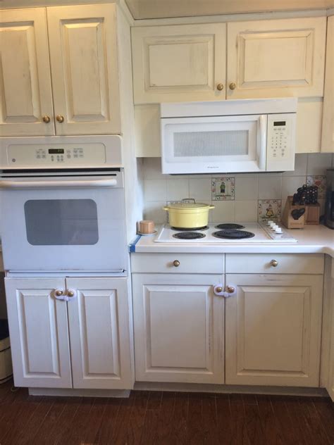 Laminate cabinets require a special bonding primer. Manzi'd From Scratch: Annie Sloan Chalk Painted Kitchen ...