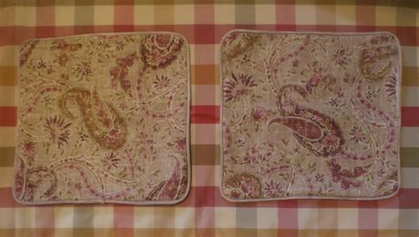 Just like we have trends ad fads today, there were fashions back in the middle ages too with henry viii, according to various history books, banning the use of the pillow by anyone but pregnant women. Pink Paisley ~ Transferware, Pillows & History
