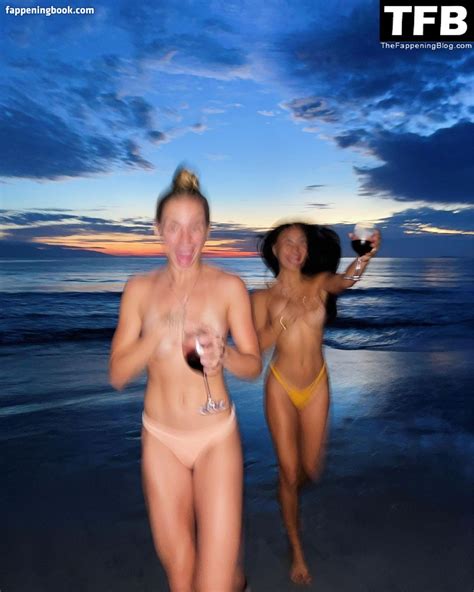 Eva Gutowski Mylifeaseva Nude Onlyfans Leaks The Fappening Photo