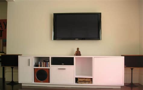 Where to hide wires behind a flat screen tv? LCD TV Wall installation tips - Home Trades 4 U