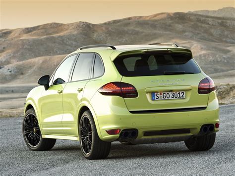 2012 porsche 911 gts is one of the successful releases of porsche. PORSCHE Cayenne GTS (958) specs & photos - 2012, 2013 ...