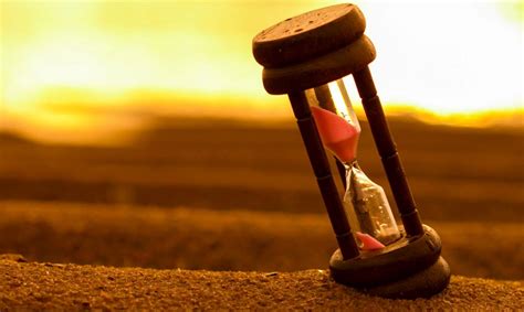 Hourglass Wallpaper 500 Hourglass Pictures Hd Download Free Images On