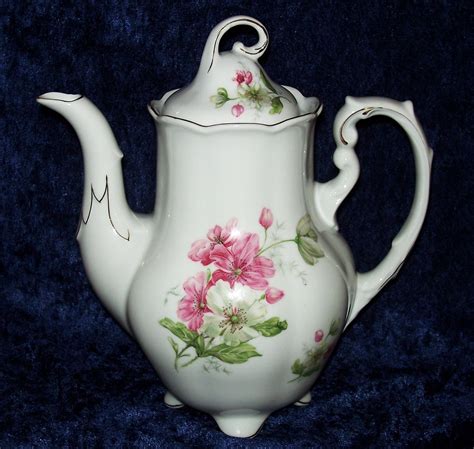 Vintage Teapot Porcelain Bavaria Germany 6 Cup Teapot Gold