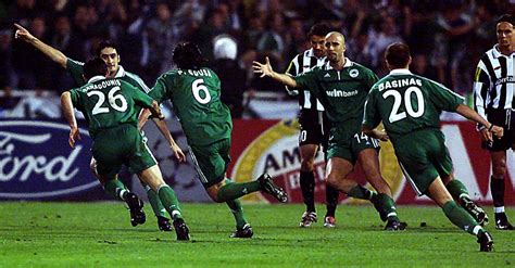 «επρεπε να παίζει με 10 ο παναθηναϊκός». Στα 30 χρόνια επετείου με τη Γιουβέντους, ο Παναθηναϊκός ...