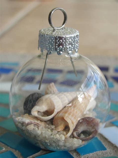 Save money on your christmas decorations with these natural diy christmas decor ideas by using pinecones christmas is the perfect time to experiment with decorations, even if you are a beginner or afraid of big and drastic. Nautical Holiday Ornament Craft Idea! | Beach christmas ...