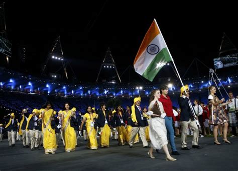 Olympics Indian Contingent Greeted With Huge Cheers Online News