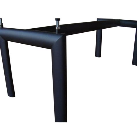 140 x 140 x 32 cm. Cassina Le Corbusier LC6 Dining Table at 1stdibs