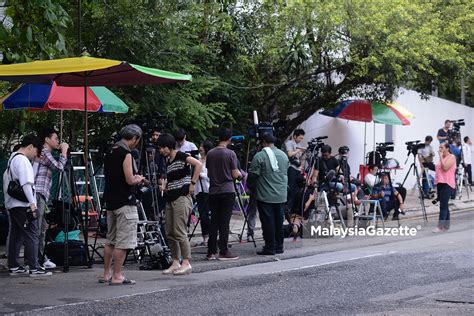 Kedutaan / konsulat di malaysia. Media berkampung di Kedutaan Korea Utara sejak 6 pagi