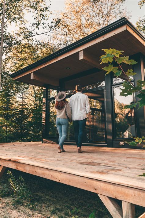 Whispering woods:a quiet getaway cabin for relaxation, recreation, and romance in the finger lakes region near rochester, ny. THE BEST CABINS NEAR MONTREAL | Contemporary cabin ...