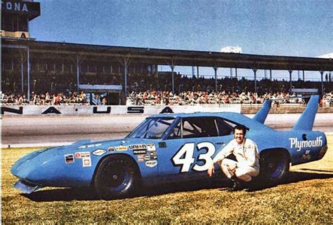 He won the indianapolis 500 in 1969, the daytona 500 in 1967 and captured the indycar title four times. Auto Racing Review: NASCAR Bans Innovation