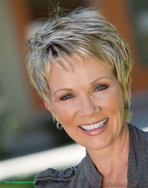 15 Amazing Modern Short Hairstyles For Older Women With Thin Hair