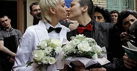 Nbc Dit Oui Au Mariage Gay