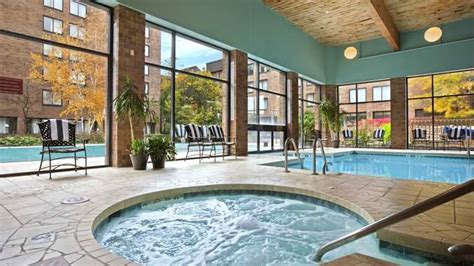 The Doubletree By Hilton Cleveland East Beachwood Beachwood Oh Indoor Pool Hot Tub