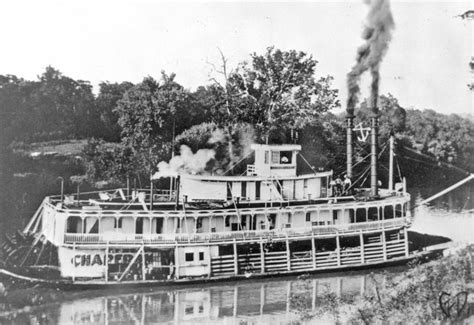 Western River Steamboats — Uw La Crosse Historic Steamboat Photographs