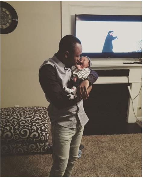 Friends of the couple say that aisha and olamide started dating from the beginning of his music. Olamide Carries Comedian Ushbebe's Son As He Becomes His ...