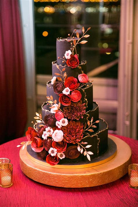 See more ideas about burgundy and gold, gold birthday, quinceanera decorations. Burgundy and Gold Fondant Cake with Sugar Flowers | Pink wedding cake
