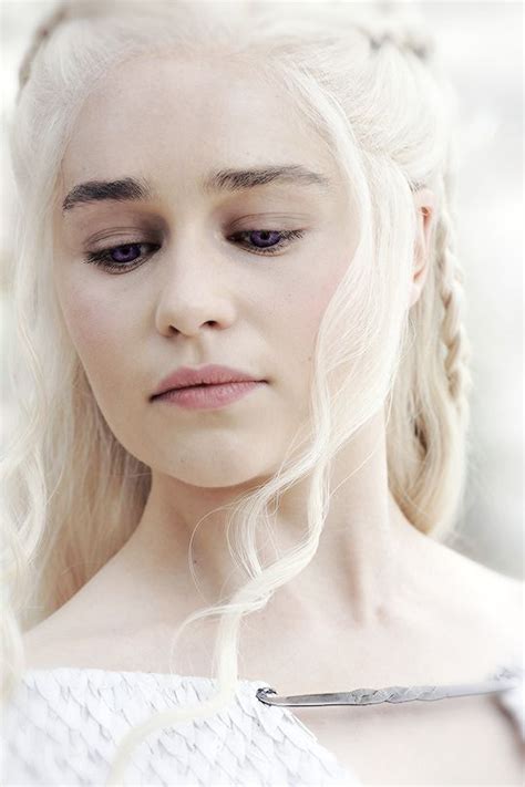 Daenerys Targaryen Khaleesi House Targaryen Emilia Clarke Game Of Thrones 5 Targaryen