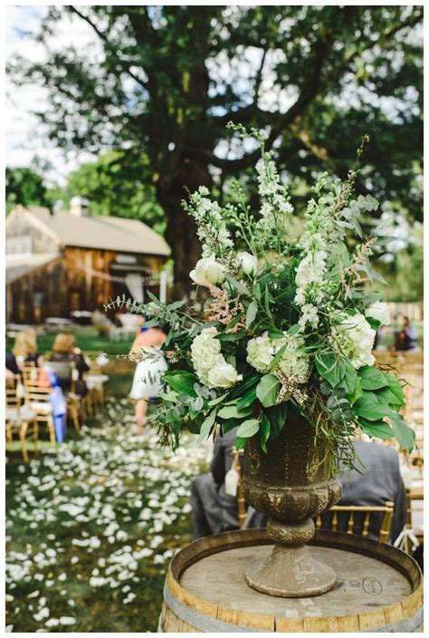 If rustic romance fills your wedding day dreams, these sweet wedding barn scenes are sure to leave you swooning. Draping & Chandeliers at The Webb Barn Wedding ...