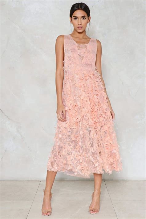 The Best Wedding Guest Dresses Under $50 - Dress for the Wedding