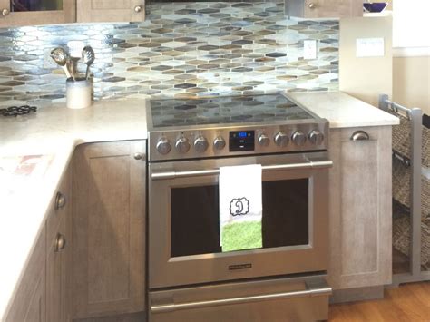 A cabinet refresh is an uncomplicated job that can totally transform your space. Davis Kitchen - Timberline Enterprises