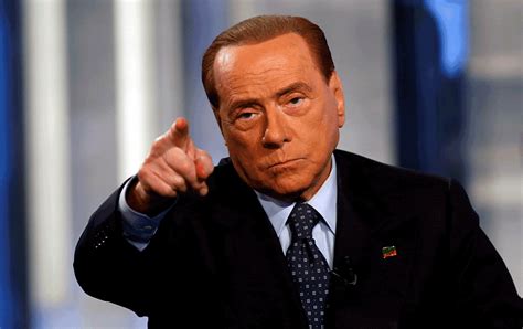 Check spelling or type a new query. Berlusconi Gif / Berlusconi Anuncia Alianca Politica E ...
