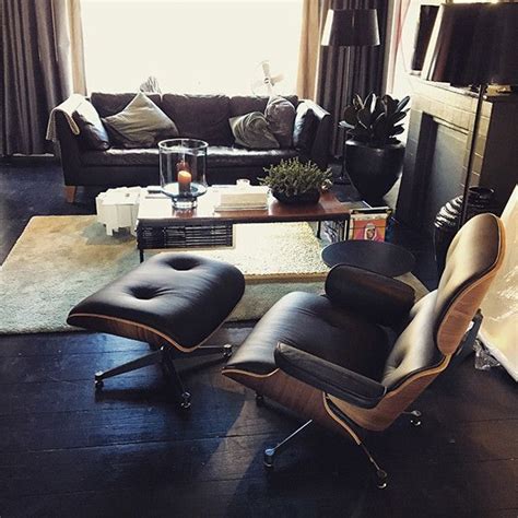 Our frame is constructed from premium grade solid bar stock stainless steel. eames lounge chair | Wohnen, Möbeldesign, Wohnzimmer ...