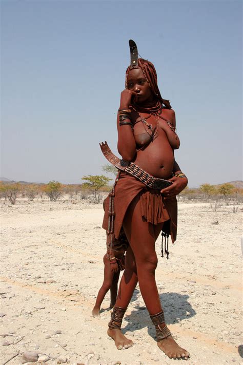 Himba Pregnant Beauty Posing For Pic Lenmclennyface