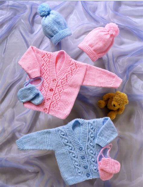 Wrap your little one up in this spring morning baby cardigan, one of the cutest free knitting patterns you'll ever come across. Babies knit free patterns | Baby knitting free, Baby cardigan knitting pattern free, Baby ...