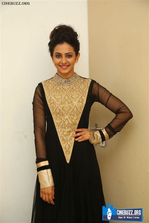 Hot And Sizzling Pic Of Actress Rakul Preet Singh Check More At Cinebuzz Org Pics